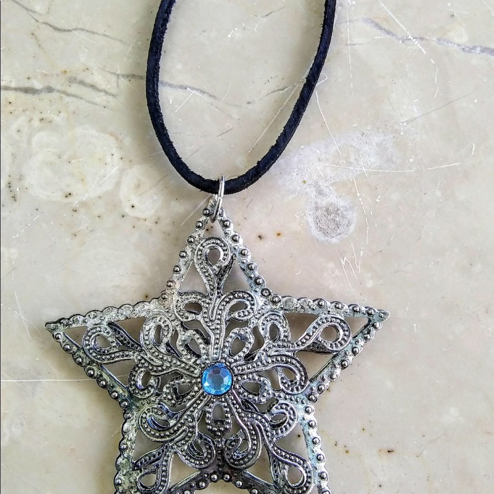 Sally Star Tin Pendent Necklace